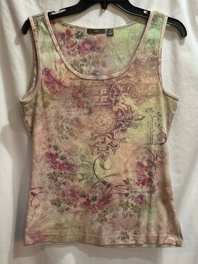 Apt. 9 Floral Scoop Neck Tank Top in Pink and Green Wash